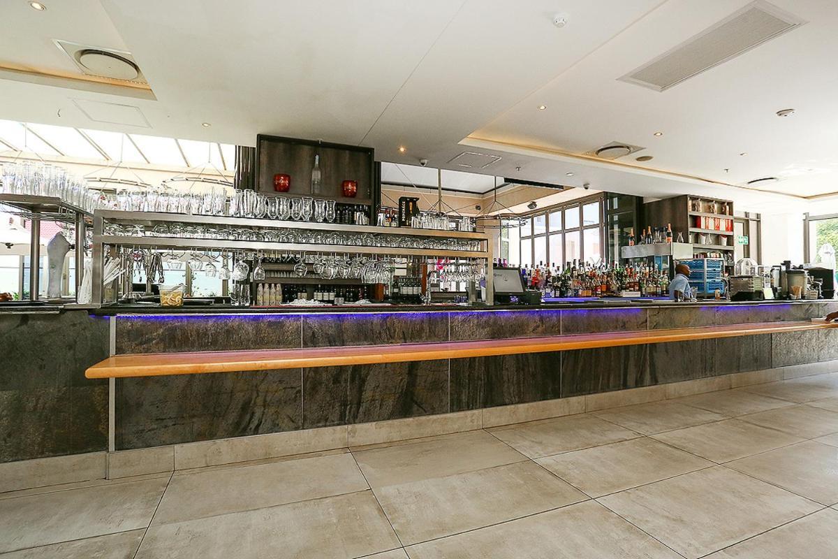 304 Sandton Skye Johannesburg Esterno foto